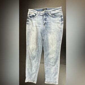 Judy Blue boyfriend fit jeans women’s size 11/30 light wash